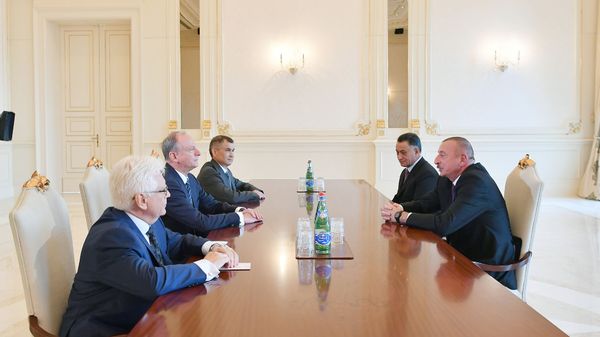 Президент Азербайджана Ильхам Алиев принял делегацию во главе с секретарем Совета безопасности России Николаем Патрушевым - Sputnik Азербайджан