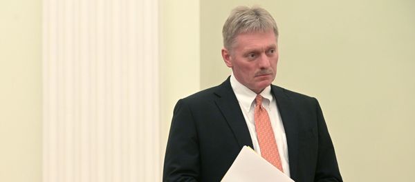 Заместитель руководителя администрации президента – пресс-секретарь президента РФ Дмитрий Песков - Sputnik Азербайджан