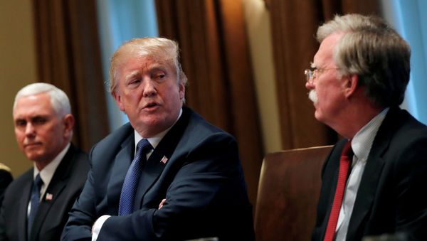 Президент США Дональд Трамп и Джон Болтон, фото из архива - Sputnik Азербайджан