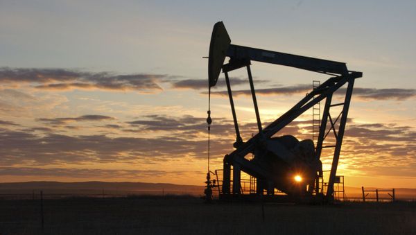 Нефтяная качалка, фото из архива - Sputnik Азербайджан