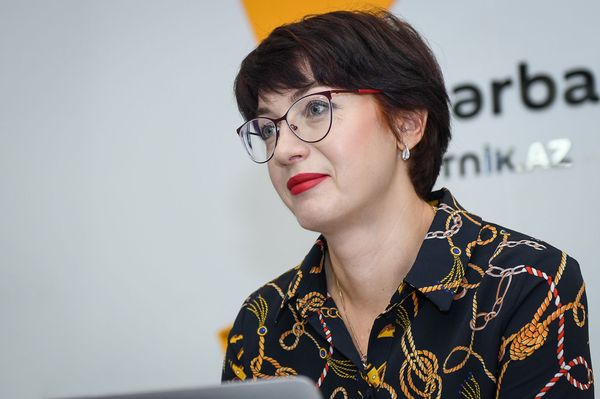 Заместитель директора Дирекции государственных интернет-проектов МИА Россия сегодня Ирина Кедровская - Sputnik Азербайджан