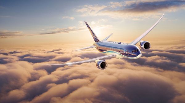 Пассажирский самолёт AZAL, фото из архива - Sputnik Азербайджан