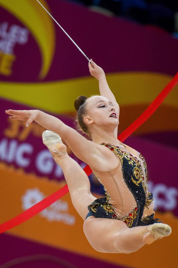 В Баку продолжается настоящий спортивный праздник - 37-й чемпионат мира по художественной гимнастике - Sputnik Азербайджан