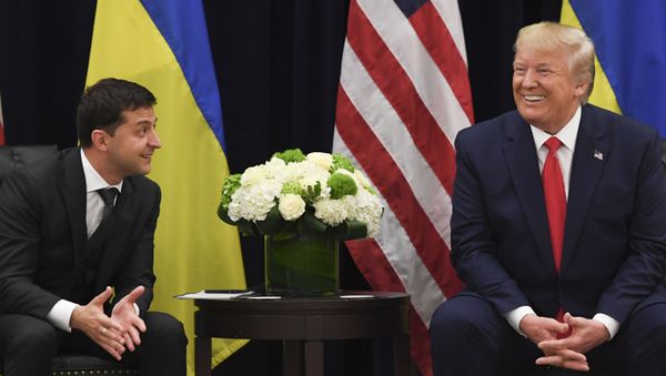 Президент США Дональд Трамп и президент Украины Владимир Зеленский, фото из архива - Sputnik Азербайджан