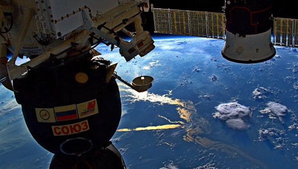 Вид на реку Амазонку с борта МКС - Sputnik Азербайджан