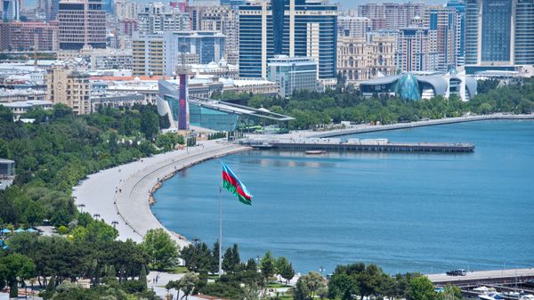 Бакинский бульвар на набережной Бакинской бухты - Sputnik Азербайджан