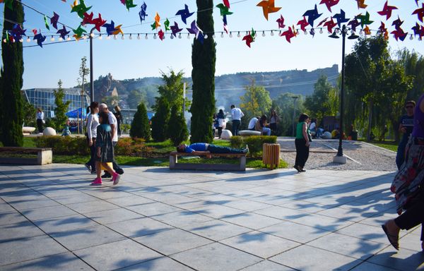 Bayramın dadını artıq çıxaranda - Tbilisoba 2019 - Sputnik Азербайджан
