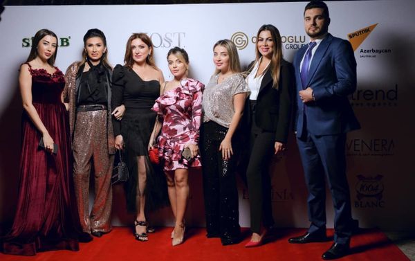 В Баку впервые прошло грандиозное мероприятие Millionaire Estate Baku (Клуб недвижимости миллионеров) с участием знаменитостей - Sputnik Азербайджан