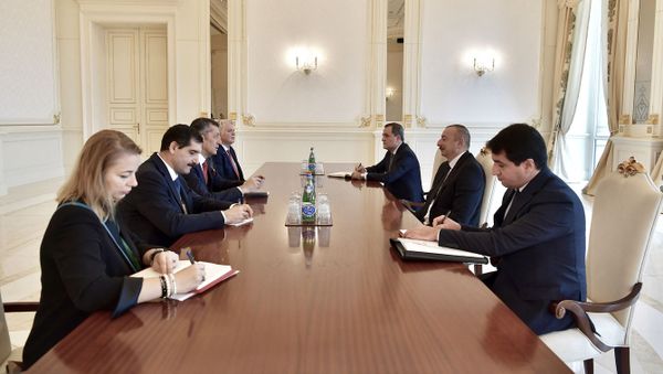 İlham Əliyev Türkiyənin Təhsil nazirinin başçılıq etdiyi nümayəndə heyətini qəbul edib - Sputnik Азербайджан