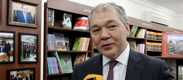 Между Азербайджаном и Россией все будет хорошо – Калашников в Баку - Sputnik Азербайджан