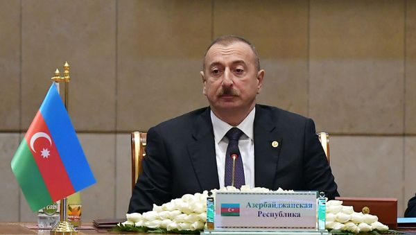 Azərbaycan Respublikasının Prezidenti İlham Əliyev Aşqabadda keçrilən MDB Dövlət Başçıları Şurasının geniş tərkibdə iclasda iştirak edib  - Sputnik Азербайджан