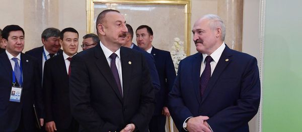 Президенты Азербайджана и Беларуси Ильхам Алиев и Александр Лукашенко  - Sputnik Азербайджан