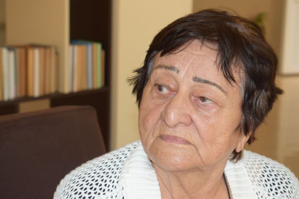 Мачеха известной азербайджанской певицы рассказала о жизни в доме престарелых - Sputnik Азербайджан