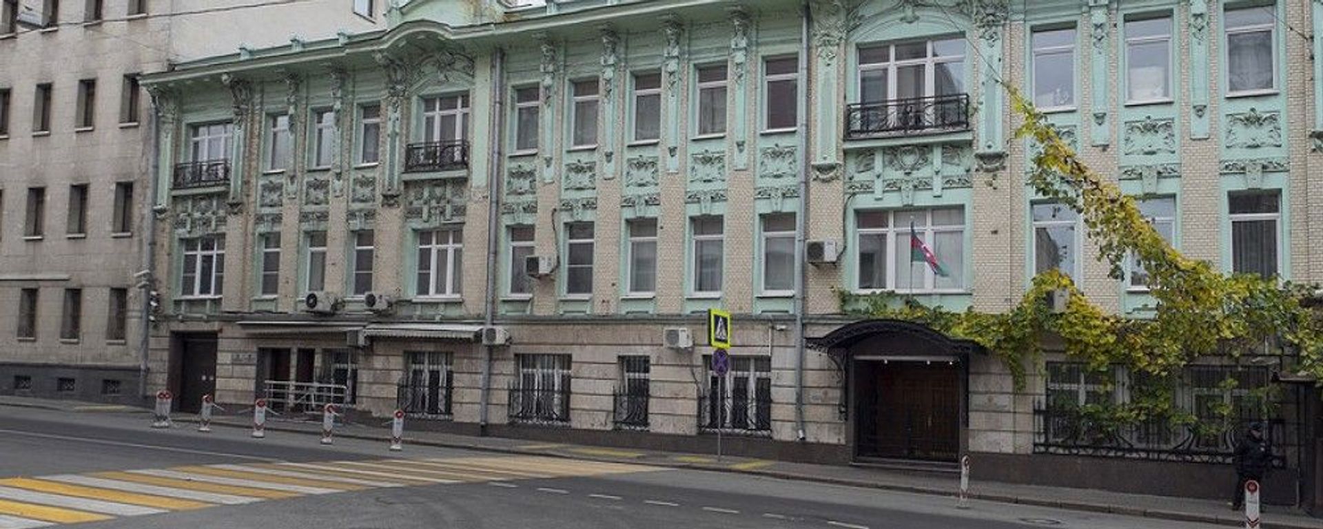 Здание посольства Азербайджана в РФ  - Sputnik Азербайджан, 1920, 19.11.2021
