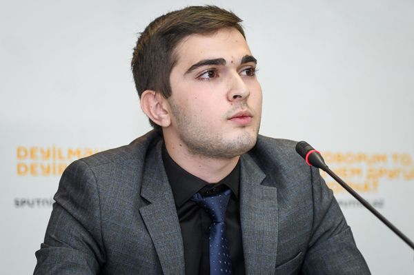 Эксперт Центра прикладной политологии Западного Каспийского университета Кенан Пашаев - Sputnik Азербайджан