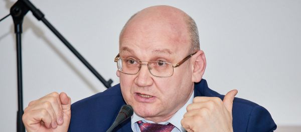 Председатель комиссии по миграции Совета по делам национальностей при Правительстве Москвы Юрий Московский - Sputnik Азербайджан