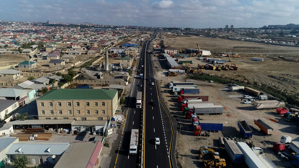 В Баку полностью обновлена одна из самых нужных транспортных артерий - фото - Sputnik Азербайджан