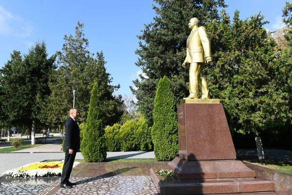 Президент Алиев посетил Габалинский район - фото - Sputnik Азербайджан