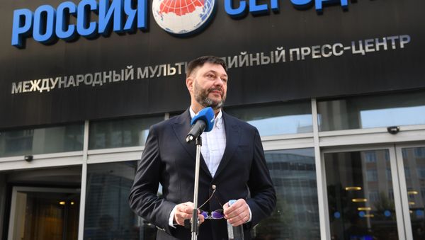уководитель портала РИА Новости Украина Кирилл Вышинский - Sputnik Азербайджан