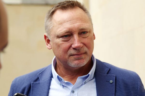 В России лучше, чем в Англии: Игорь Пономарев дал совет азербайджанскому футболисту - Sputnik Азербайджан