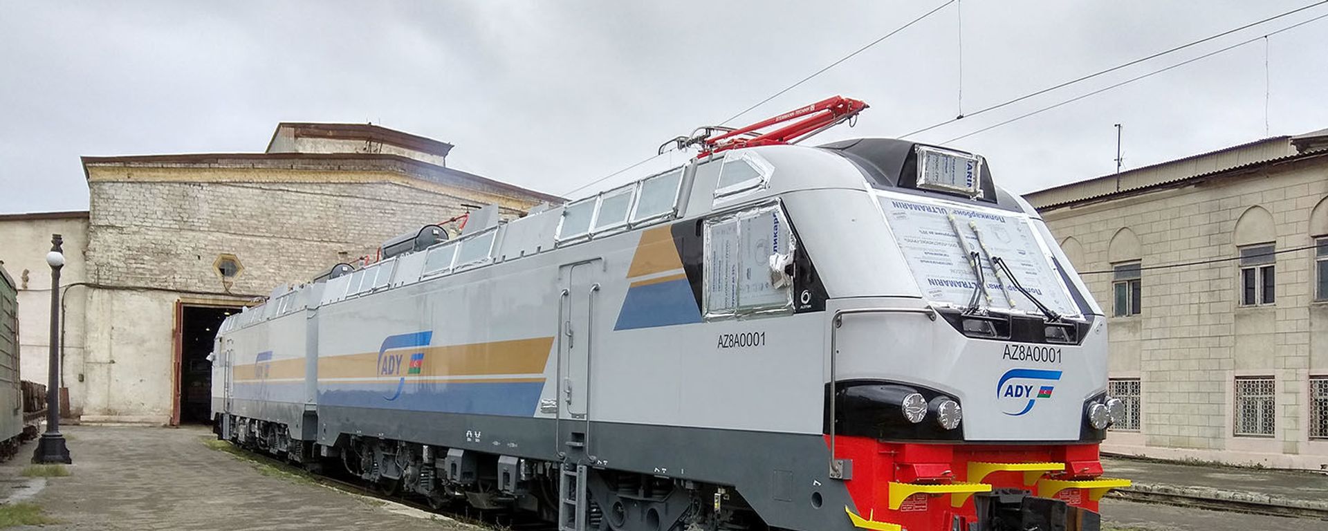 Грузовой локомотив компании Alstom в Баку - Sputnik Азербайджан, 1920, 17.02.2021
