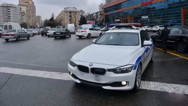 Автомобиль дорожной полиции - Sputnik Азербайджан