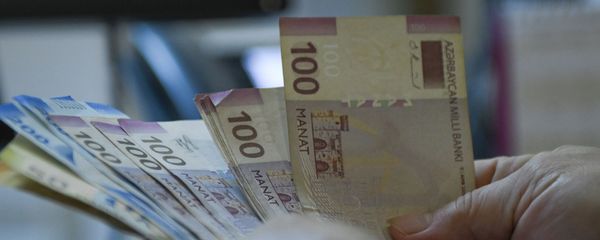 Пересчет денег, фото из архива - Sputnik Азербайджан