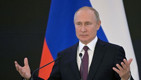 Президент РФ Владимир Путин - Sputnik Азербайджан