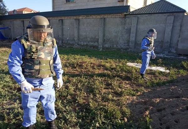 В дачном поселке возле Баку найдены снаряды - фото - Sputnik Азербайджан