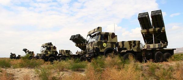 Azərbaycan Ordusunun əməliyyat təlimində qoşunlar yerdəyişmə tapşırıqlarını icra edib - Sputnik Азербайджан