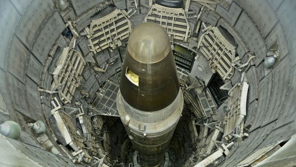 Межконтинентальная баллистическая ракета Titan II в музее Ракеты Титан в штате Аризона - Sputnik Азербайджан
