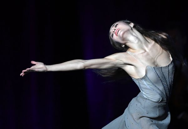 Балерина Екатерина Шипулина во время выступления на сцене Большого театра России - Sputnik Азербайджан
