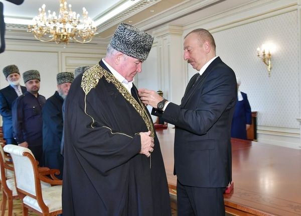 Президент Алиев: межрелигиозный диалог на Кавказе важен и для России, и для Азербайджана - Sputnik Азербайджан