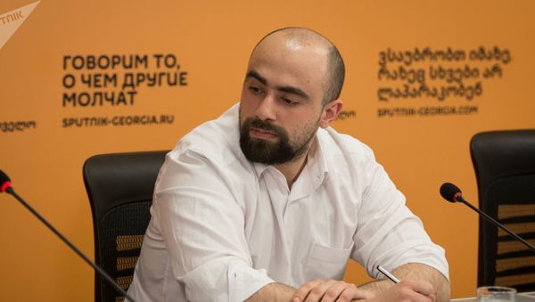 Политолог Арчил Сихарулидзе - Sputnik Азербайджан