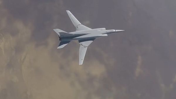 Россия расконсервировала сверхзвуковые бомбардировщики Ту-22М3 - Sputnik Азербайджан