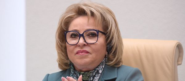 Председатель Совета Федерации РФ Валентина Матвиенко Председатель Совета Федерации РФ Валентина Матвиенко - Sputnik Азербайджан
