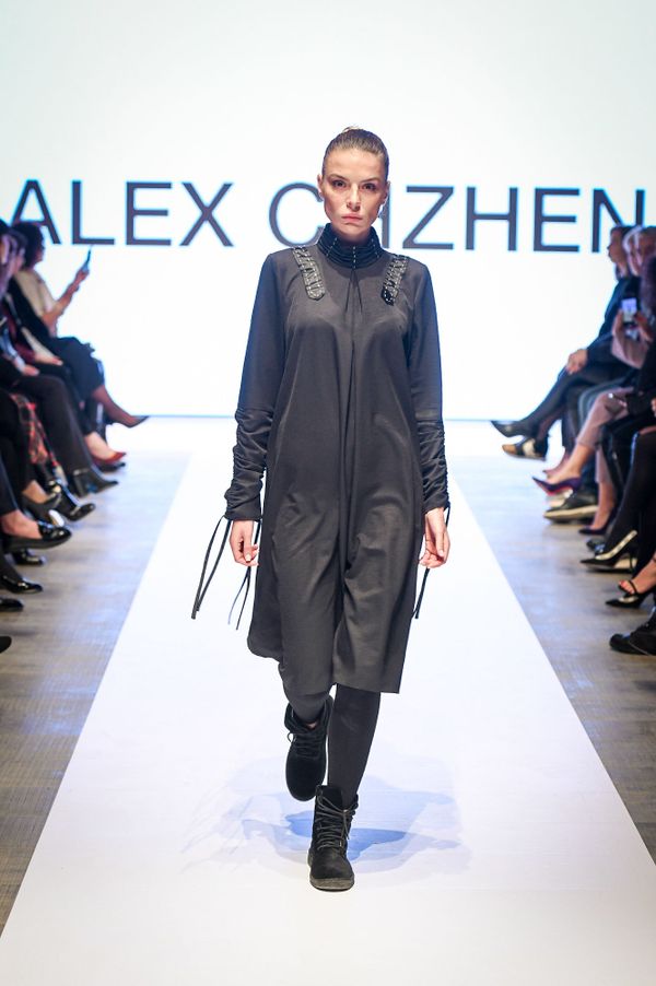 Юбилейный, десятый сезон Azerbaijan Fashion Week - Sputnik Азербайджан