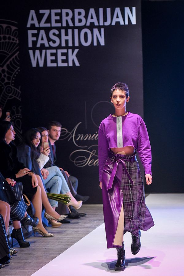 Юбилейный, десятый сезон Azerbaijan Fashion Week - Sputnik Азербайджан