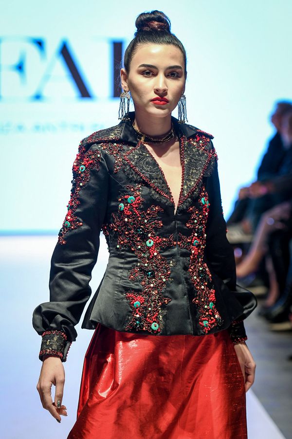 Юбилейный, десятый сезон Azerbaijan Fashion Week - Sputnik Азербайджан
