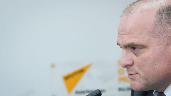 Заместитель директора Русской школы экономики UNEC, доктор наук, профессор Эльшад Мамедов - Sputnik Азербайджан
