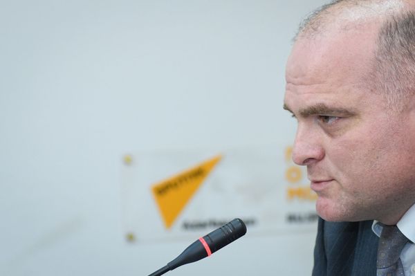 Заместитель директора Русской школы экономики UNEC, доктор наук, профессор Эльшад Мамедов - Sputnik Азербайджан