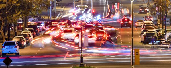 Автомобильное движение в Баку Автомобильное движение в Баку - Sputnik Азербайджан