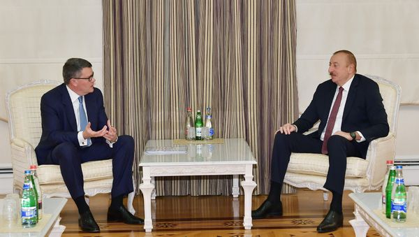 İlham Əliyev CISCO şirkətinin nümayəndə heyətini qəbul edib - Sputnik Азербайджан