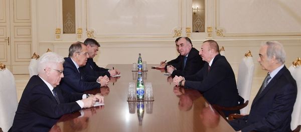 Президент Азербайджанской Республики Ильхам Алиев принял министра иностранных дел Российской Федерации Сергея Лаврова - Sputnik Азербайджан