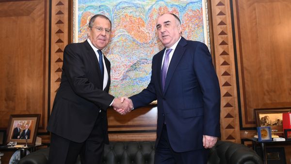 Главы МИД Азербайджана и России Эльмар Мамедъяров и Сергей Лавров провели встречу в Баку - Sputnik Азербайджан
