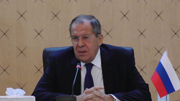 Контакты между карабахскими общинами должны возобновиться - Лавров в Баку - Sputnik Азербайджан