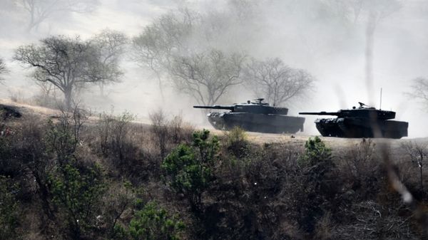 Немецкие танки Leopard 2A4 - Sputnik Азербайджан