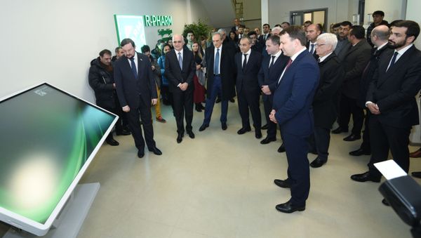 На территории Пираллахинского промышленного парка введено в эксплуатацию азербайджано-российское совместное предприятие по производству лекарств R-Pharm - Sputnik Азербайджан
