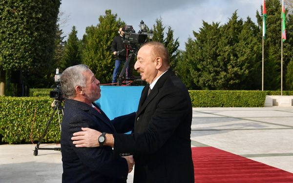 İordaniyanın Kralı II Abdullahın rəsmi qarşılanma mərasimi olub - Sputnik Азербайджан