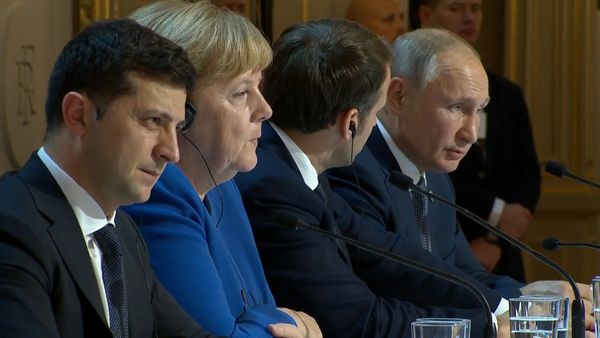 Нормандский формат привел к потеплению в отношениях России и Украины - Sputnik Азербайджан